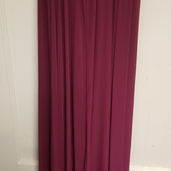 Gown - Picture 3 of 5